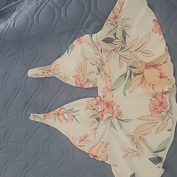 Floral Ruffle Tankini - Picture 5 of 8